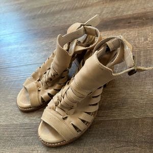 Freebird Wedge Sandal